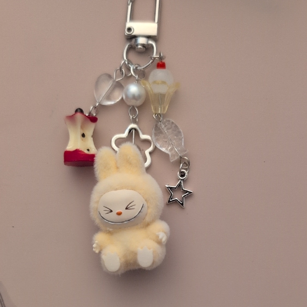 Labubu Keychain (Have A Seat)